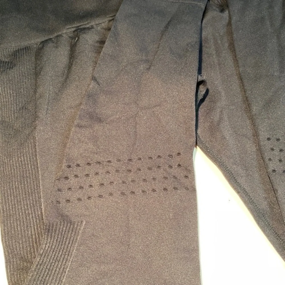 LOLE Athletic‎ leggings and shirt